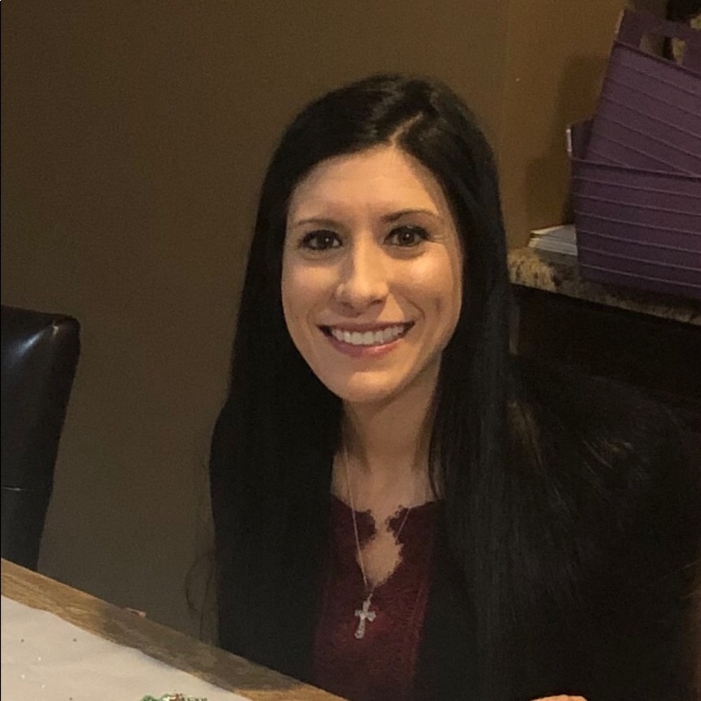 Meet your Posher, Christina